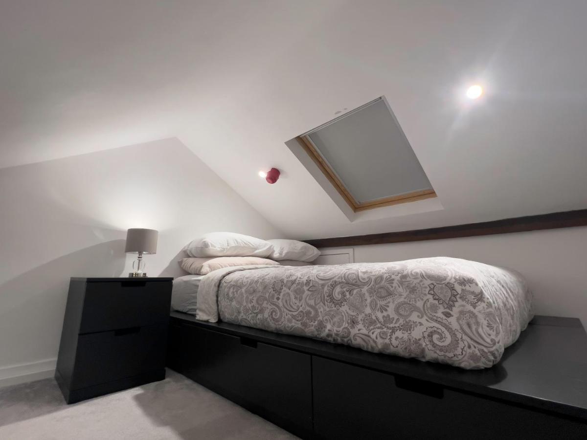 The Dragon Pad Boutique Apartment Royal Tunbridge Wells Exterior foto