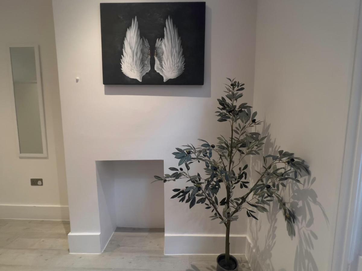 The Dragon Pad Boutique Apartment Royal Tunbridge Wells Exterior foto