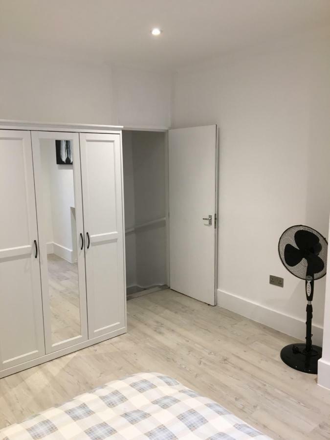 The Dragon Pad Boutique Apartment Royal Tunbridge Wells Exterior foto
